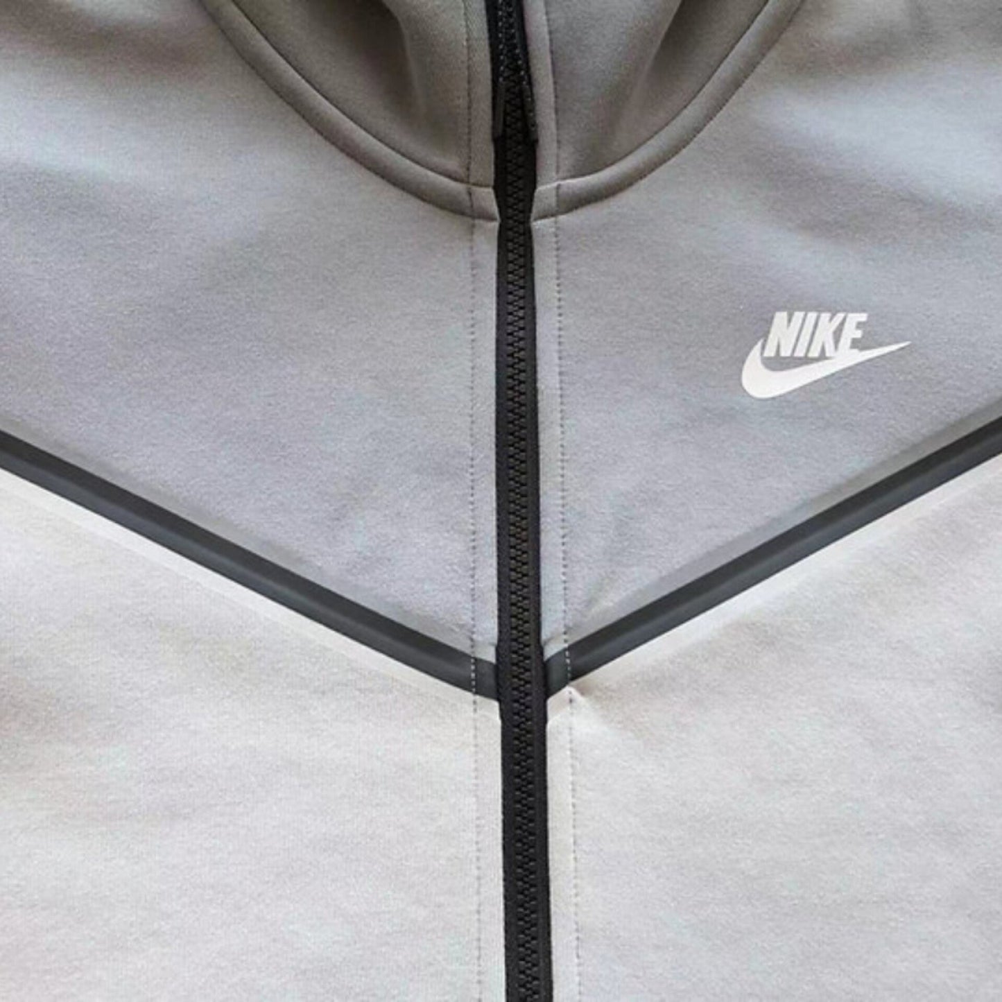 TECH FLEECE – GREY AND WHITE