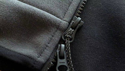 TECH FLEECE – BLACK AND DARK GREY